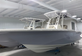 2023 Key West 244 Manta Gray/White Boat